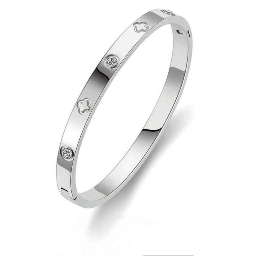 New bangle - Picture 4 of 4